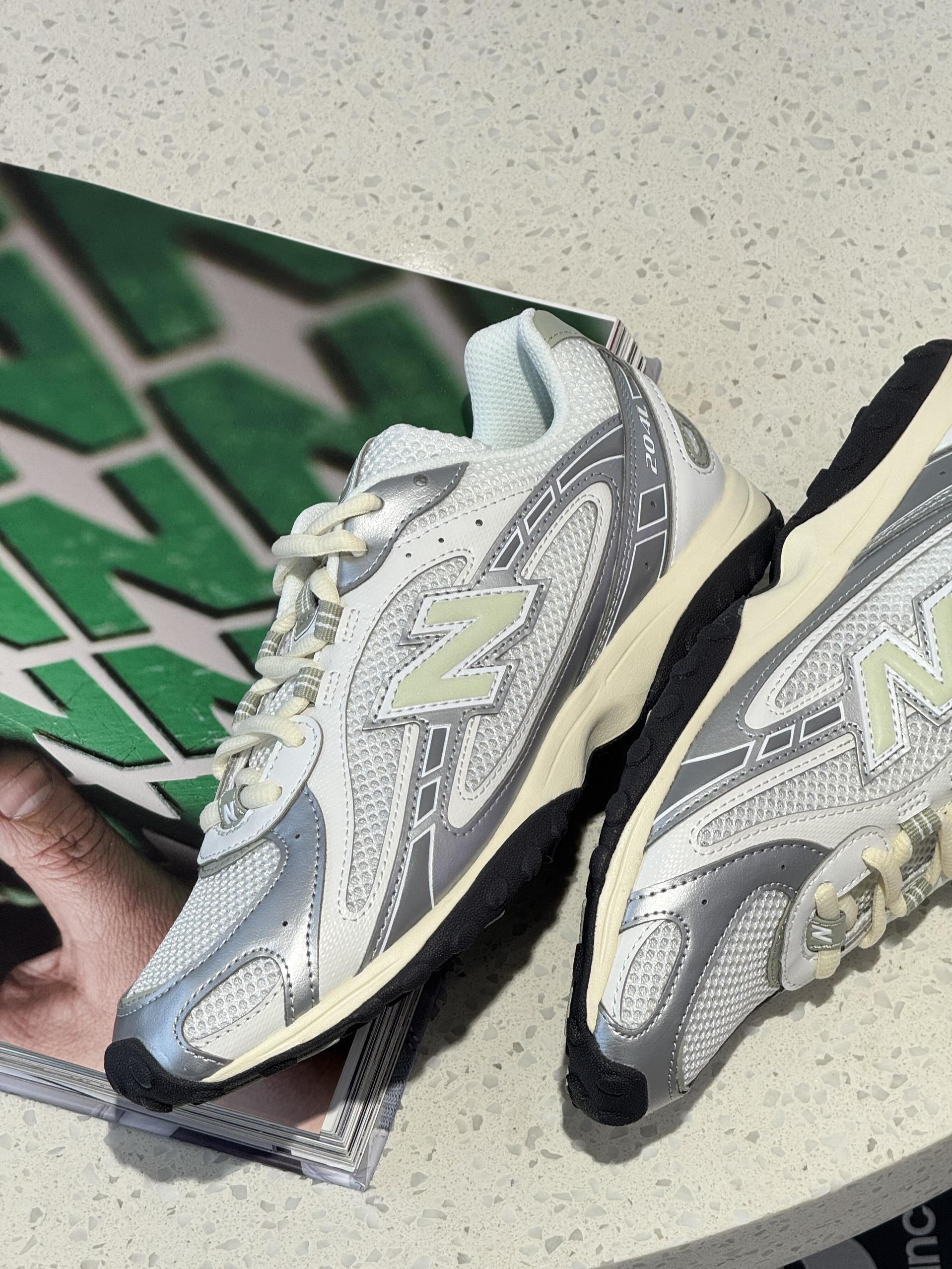 🥰女大种草New Balance 204L牛油果🥑清新绿